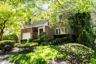 801-12 Tryon Pl, Jamaica, NY 11432 - Photo 2