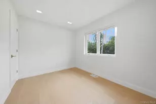 136 Udall Rd, West Islip, NY 11795 - Photo 22