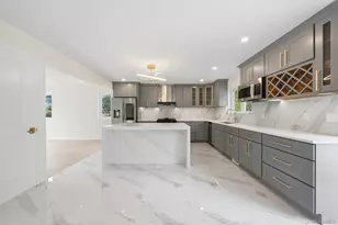 136 Udall Rd, West Islip, NY 11795 - Photo 14