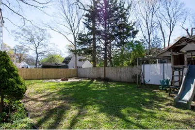 80 Queen Road, Mastic Beach, NY 11951 - Photo 32