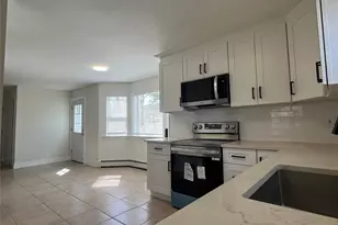 80 Queen Rd, Mastic Beach, NY 11951 - Photo 12