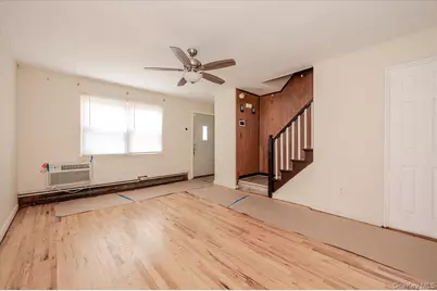 1021A E 229th Street E, Bronx, NY 10466 - Photo 4