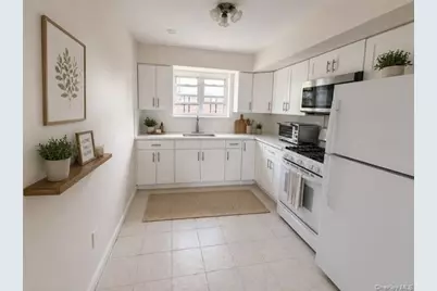 1651 Bogart Avenue, Bronx, NY 10462 - Photo 2