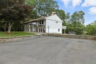 135 Lake Shore Dr E, Rock Hill, NY 12775 - Photo 32
