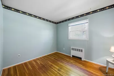 123 Foxdale Lane, Port Jefferson, NY 11777 - Photo 18