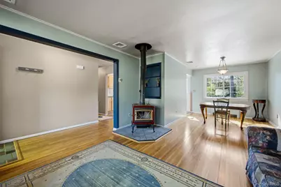 123 Foxdale Lane, Port Jefferson, NY 11777 - Photo 6