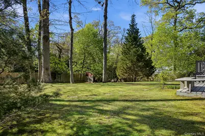 123 Foxdale Lane, Port Jefferson, NY 11777 - Photo 32