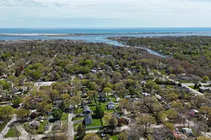 184 Magnolia Dr, Mastic Beach, NY 11951 - Photo 4