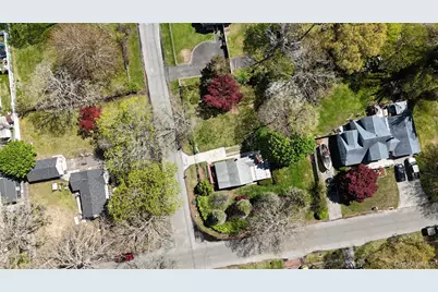 184 Magnolia Drive, Mastic Beach, NY 11951 - Photo 34