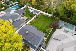 1682 Hannington Ave, Wantagh, NY 11793 - Photo 34