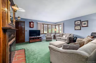 1682 Hannington Ave, Wantagh, NY 11793 - Photo 12
