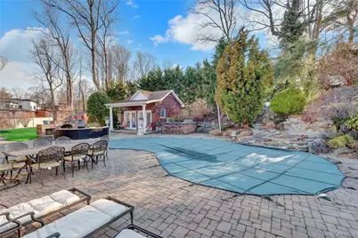 8 White Birch Drive, Dix Hills, NY 11746 - Photo 30
