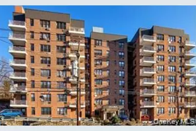 678 Warburton #3B, Yonkers, NY 10701 - Photo 1