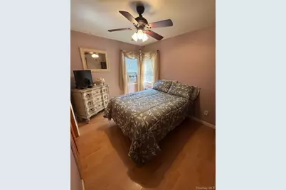 82 Westcott Street, Inwood, NY 11096 - Photo 10