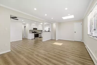 449 E Market Street, Long Beach, NY 11561 - Photo 2