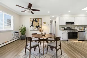 449 E Market St, Long Beach, NY 11561 - Photo 4