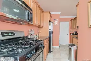 440 Warburton Ave Ave, Yonkers, NY 10701 - Photo 6