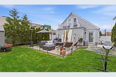 540 W Walnut Street, Long Beach, NY 11561 - Photo 38
