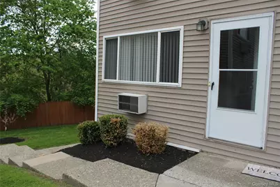 8 Fishkill Glen Drive #A, Fishkill, NY 12524 - Photo 4