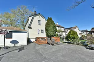 83 Cambridge St, Valley Stream, NY 11581 - Photo 24