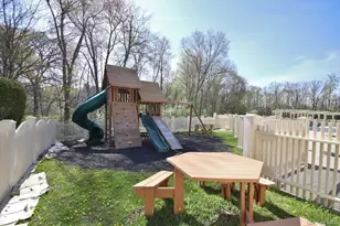 607 Chestnut Dr, Carmel, NY 10512 - Photo 26