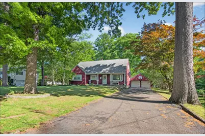 56 Oak Road, New City, NY 10956 - Photo 1