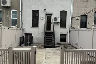 37 Apollo St, Brooklyn, NY 11222 - Photo 16