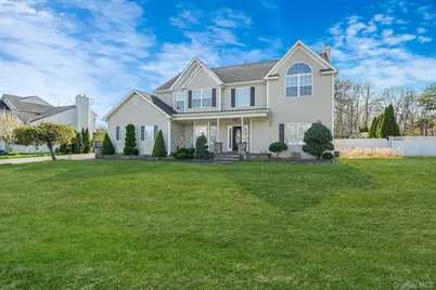 4 Jordan Drive, Medford, NY 11763 - Photo 1