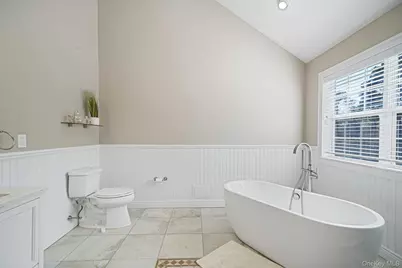 4 Jordan Drive, Medford, NY 11763 - Photo 24