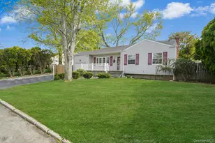 78 Wilson St, Brentwood, NY 11717 - Photo 2