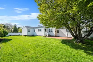 15 Frost Ln, Greenlawn, NY 11740 - Photo 26