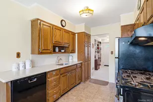 15 Frost Ln, Greenlawn, NY 11740 - Photo 12