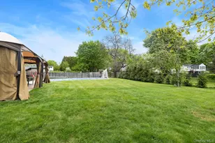 26 Carrie Ln, Nanuet, NY 10954 - Photo 18