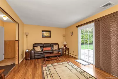 17 Horton Drive, South Huntington, NY 11746 - Photo 12