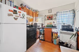 14 Bedford Ave, Monticello, NY 12701 - Photo 6