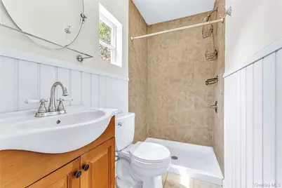 44 Somerset Road, Rocky Point, NY 11778 - Photo 12