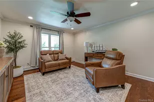 11 Arrowood Dr, Saint James, NY 11780 - Photo 12