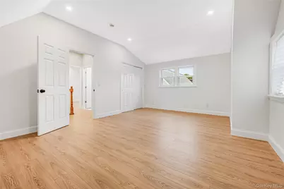 175 Dorchester Road, Garden City, NY 11530 - Photo 18