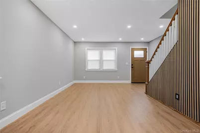 175 Dorchester Road, Garden City, NY 11530 - Photo 24