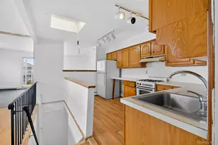 164-34 99th St, Howard Beach, NY 11414 - Photo 16