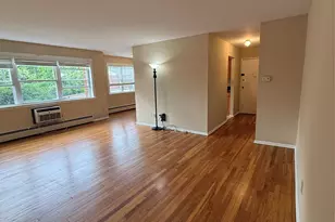 235 N Middletown Rd, Pearl River, NY 10965 - Photo 8