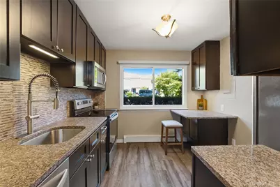 245 Treetop Crescent, Rye Brook, NY 10573 - Photo 4
