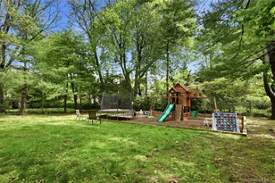 4 Cross Ln, Glen Head, NY 11545 - Photo 44