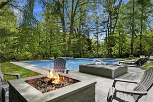 4 Cross Ln, Glen Head, NY 11545 - Photo 42