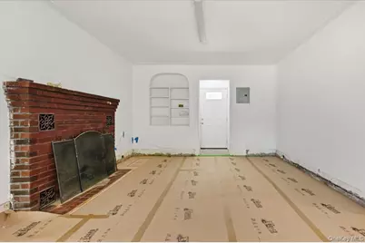 178 Richmond Boulevard, Ronkonkoma, NY 11779 - Photo 20