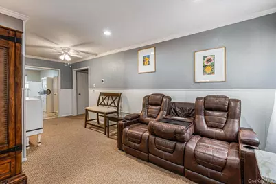 27 Stuyvesant Street, Huntington, NY 11743 - Photo 18