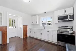 749 E Main St, Kings Park, NY 11754 - Photo 12