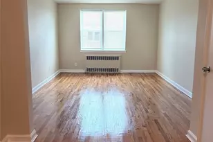 34 Cathedral Ave, Hempstead, NY 11550 - Photo 12