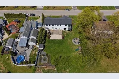 18 Pond Road, Holbrook, NY 11741 - Photo 42