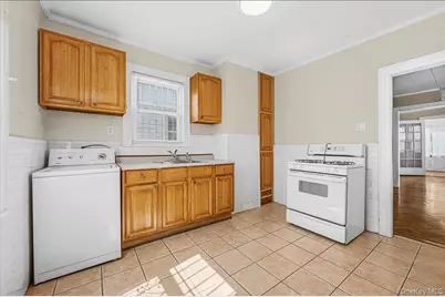 90-30 202th Street, Hollis, NY 11423 - Photo 8